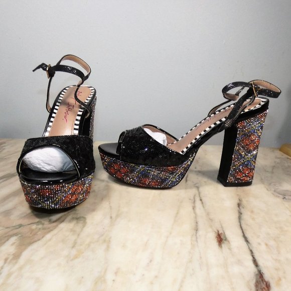 SPARKLING Betsey Johnson ALAIA sequin and rhinestone heeled platform sandals 8m - Picture 5 of 8